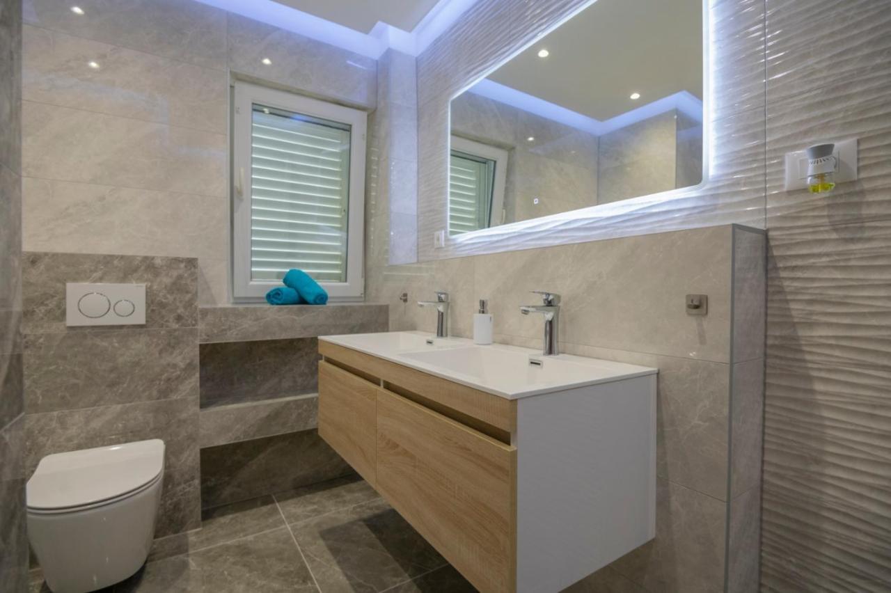 Apartments Radeljic Podstrana Dış mekan fotoğraf